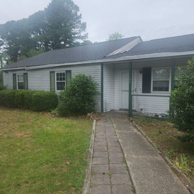 property at 105 Tarleton Bivouac