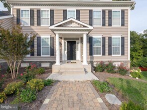171 Lackawanna Ln in Falling Waters, WV - Building Photo - Building Photo