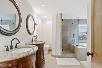 4624 Gable Dr, Unit NORTH UNIT in Encino, CA - Foto de edificio - Building Photo