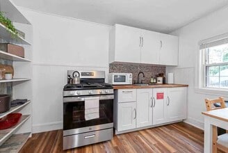 330 East St in Dedham, MA - Building Photo - Building Photo