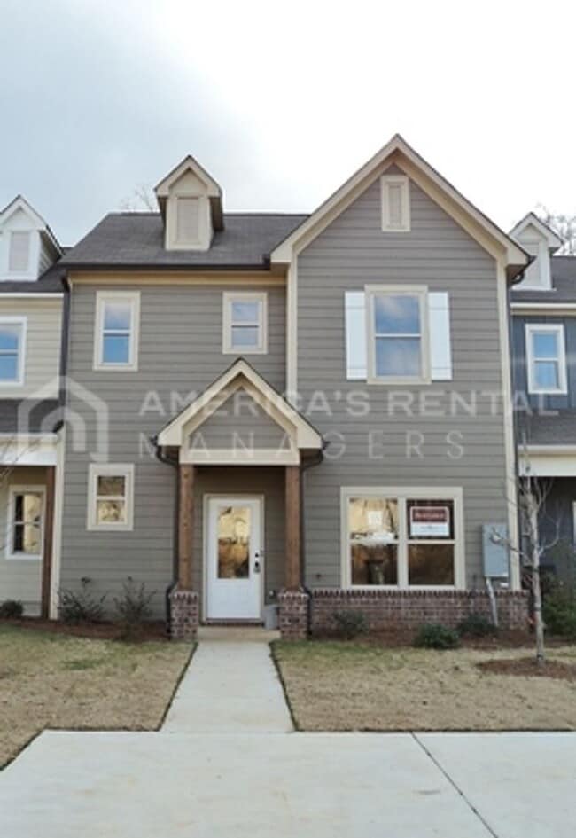 property at 229 The Heights Dr