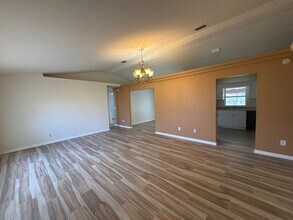 5440 SW 100th Loop in Ocala, FL - Building Photo - Building Photo