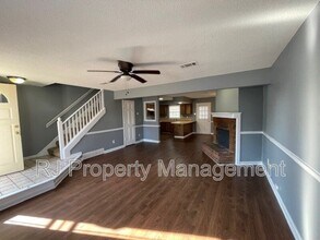 5560 Blossom Ln in Memphis, TN - Building Photo - Building Photo