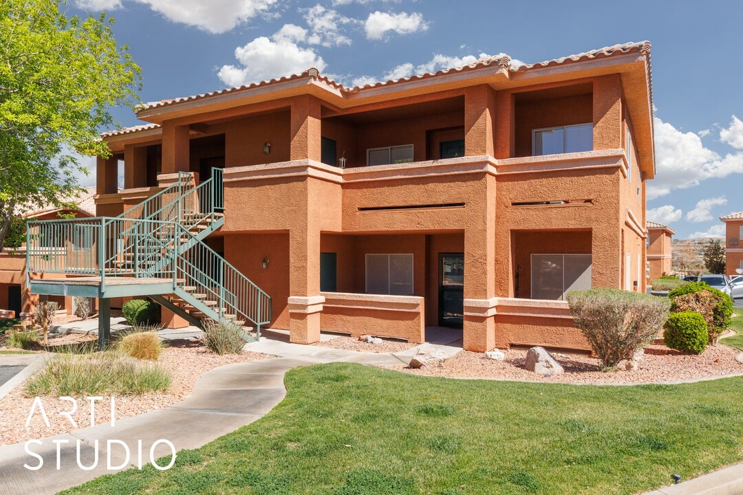 322 Colleen Ct in Mesquite, NV - Building Photo