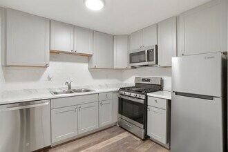 3001 Umatilla St in Denver, CO - Building Photo - Building Photo