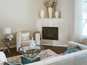 11 Magnolia Ln in Boonton, NJ - Building Photo - Building Photo