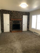 409 W Broadway Ave in Bismarck, ND - Building Photo - Building Photo