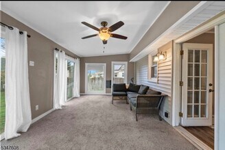 706 Boesel Ave in Manville, NJ - Building Photo - Building Photo