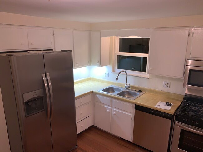 4268 Sample Ct in Allison Park, PA - Building Photo - Building Photo