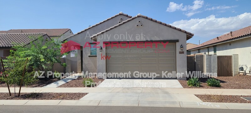 13278 N 143rd Dr in Surprise, AZ - Building Photo