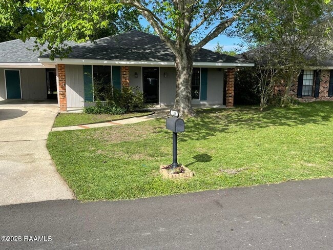 property at 128 Longfellow Dr