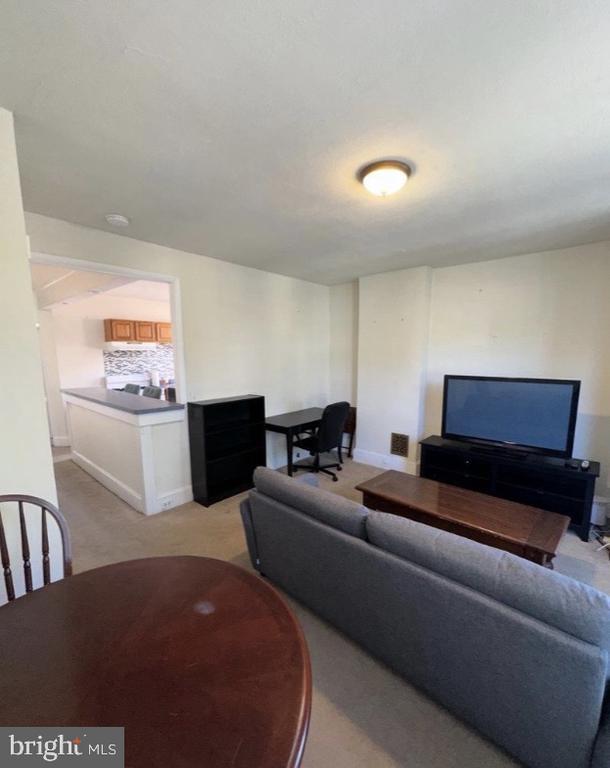 304 E Front St in Media, PA - Building Photo - Building Photo