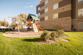 The Cielo Apartments in Fridley, MN - Building Photo - Building Photo