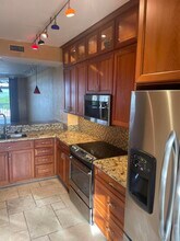 5605 College Rd in Key West, FL - Building Photo - Building Photo