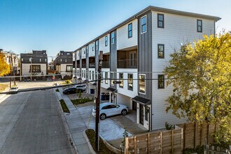 2011 Kirby st in Dallas, TX - Building Photo - Building Photo