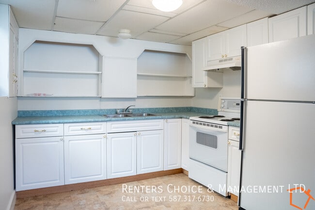 Basement Suite With Assiged Parking, UTILITIES INCLUDED in Lethbridge, AB - Building Photo - Building Photo