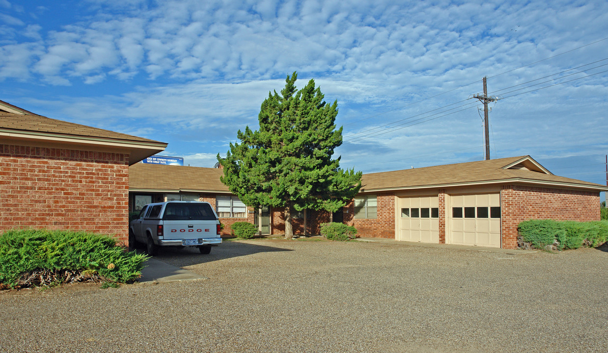 2606 Vicksburg Ave in Lubbock, TX - Building Photo