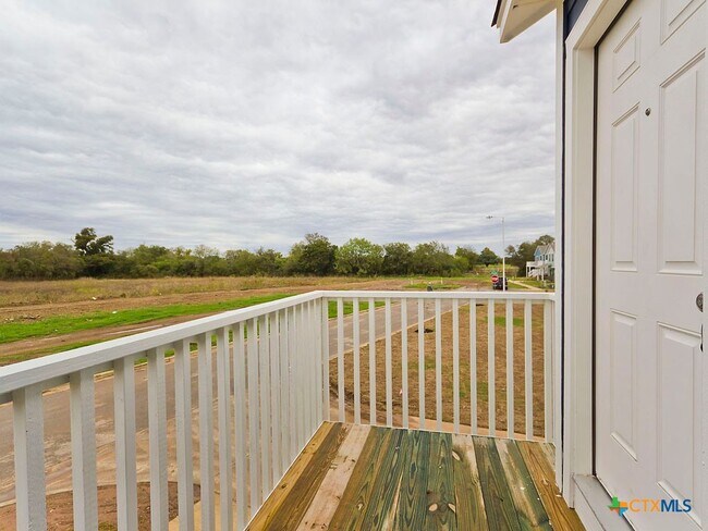 335 Rachel St in San Marcos, TX - Building Photo - Building Photo