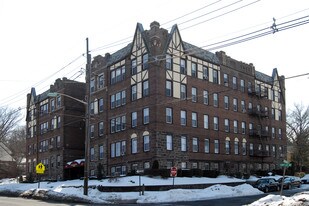 Manchester Arms in Leonia, NJ - Building Photo