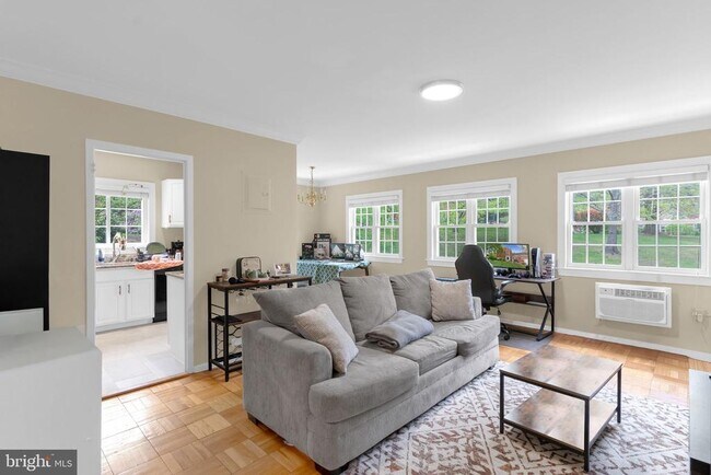 3623 Gunston Rd in Alexandria, VA - Building Photo - Building Photo