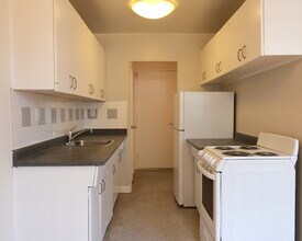 The Belvedere in Toronto, ON - Building Photo - Building Photo