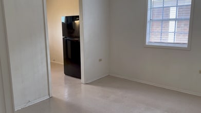 1719 Oakley Ct, Unit apartment #5 in Thibodaux, LA - Building Photo - Building Photo