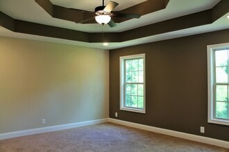 261 Azalea Dr in Oak Grove, KY - Building Photo - Building Photo