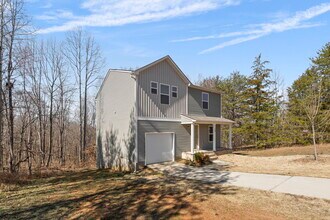 139 Mountain Crest Dr in Statesville, NC - Building Photo - Building Photo