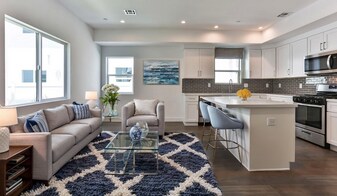 3946 1/2 S Budlong Ave in Los Angeles, CA - Building Photo