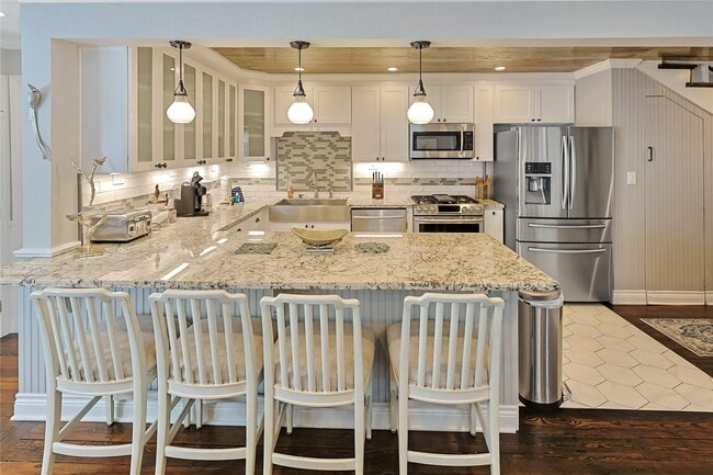 property at 2611 Avenue Q