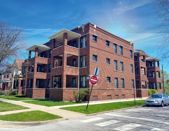 7255-7257 S Princeton Ave in Chicago, IL - Building Photo - Building Photo