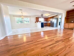 1337 Broad St in Kinsey, AL - Building Photo - Building Photo