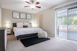 888 Florida Pkwy in Kissimmee, FL - Building Photo - Building Photo