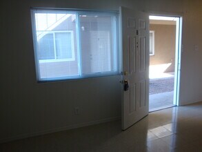 233 Tennessee St NE in Albuquerque, NM - Building Photo - Building Photo