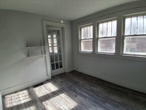 1901 Smith Ave in Danville, IL - Building Photo - Building Photo