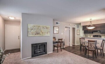 1700 Seaspray Ct in Houston, TX - Building Photo - Building Photo
