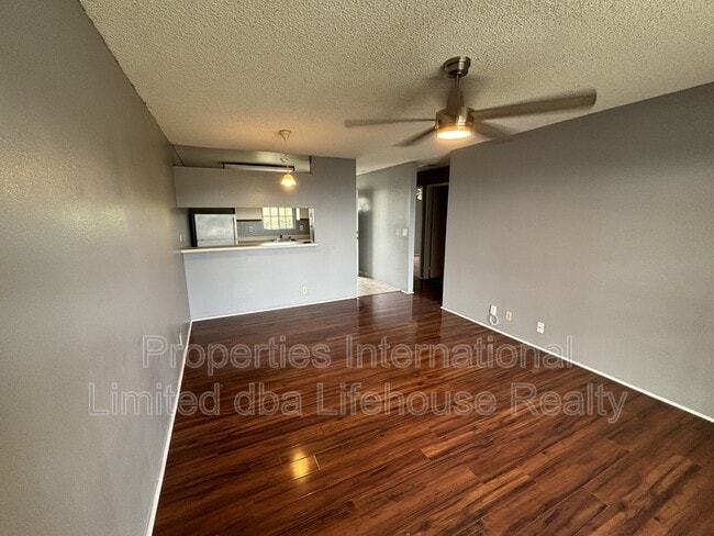 92-1045-1045 Lalahi St in Kapolei, HI - Foto de edificio - Building Photo