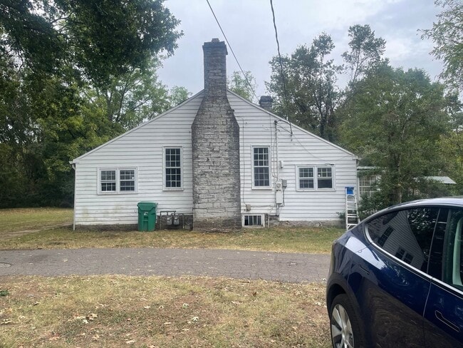 3088 Hillsboro Rd in Brentwood, TN - Building Photo - Building Photo