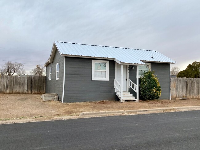 property at 2915 Cornell St