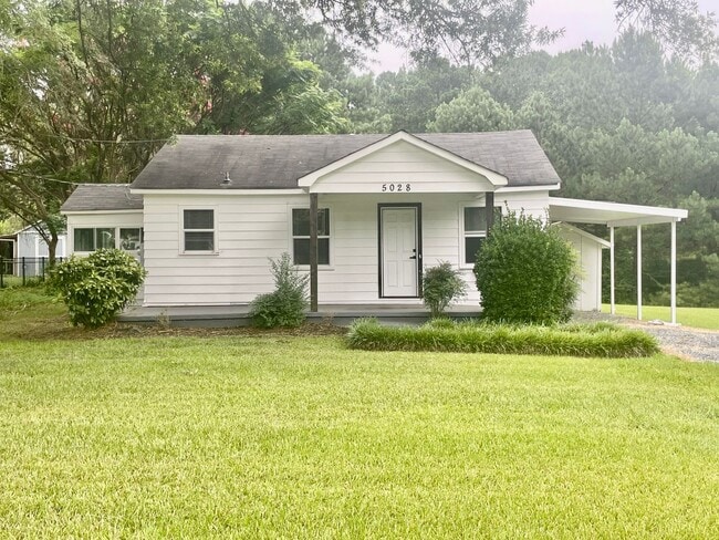 property at 5028 Wilgrove Mint Hill Rd