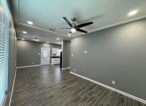 1808 Angelina Dr, Unit 6 in San Juan, TX - Building Photo - Building Photo