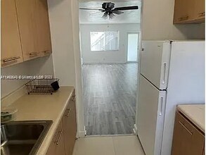 320 86th St in Miami Beach, FL - Building Photo - Building Photo