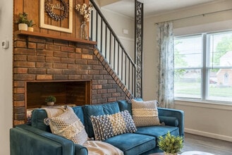 3175 Rocky River Dr, Unit SI ID1496035P in Cleveland, OH - Building Photo - Building Photo