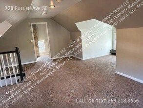 728 Fuller Ave SE in Grand Rapids, MI - Building Photo - Building Photo