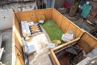 235 Bloomfield St in Hoboken, NJ - Building Photo - Building Photo