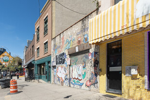 371 Metropolitan Ave in Brooklyn, NY - Foto de edificio - Building Photo