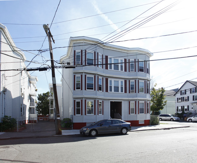 1 Chase St in Lynn, MA - Foto de edificio - Building Photo