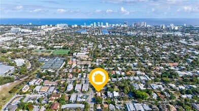 800 NE 6th St in Fort Lauderdale, FL - Foto de edificio - Building Photo
