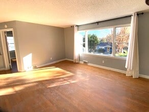 93 Maney Ave in Asheville, NC - Building Photo - Building Photo