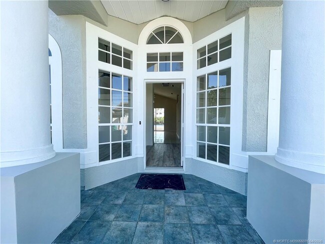 4690 SW Babylon St in Port St. Lucie, FL - Building Photo - Building Photo